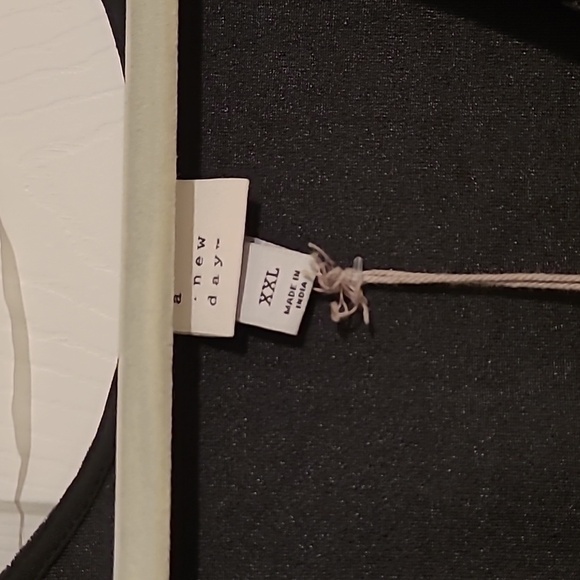 NWT A New Day women's black velour jumpsuit size XXL. - Picture 2 of 8